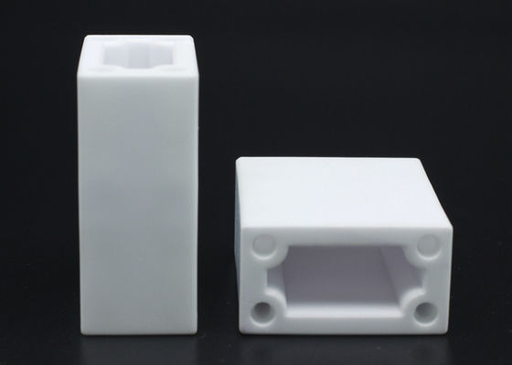 IATF16949 95% Alumin Ceramic Parts สำหรับฟิวส์ในรถยนต์ไฟฟ้า